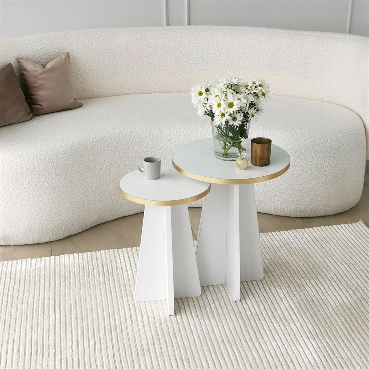 Set tavolinash kafeje Hanah Home, Mushroom 2, ngjyrë ari dhe e bardhë