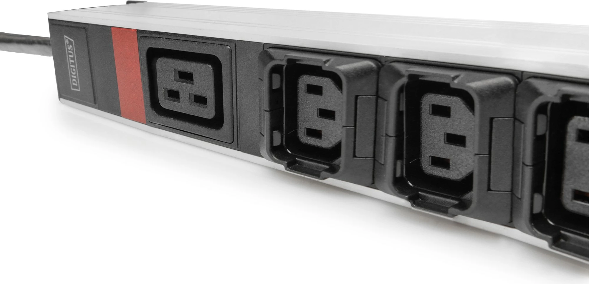 Listë prizash Digitus IT BASIC PDU vertikale 16A 24x C13 3x C19