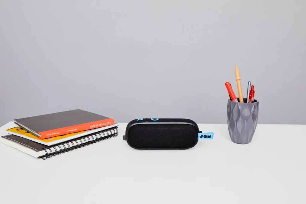 Altoparlant Bluetooth Jam Audio Hang Around, IP67, deri 20 orë bateri, e zezë