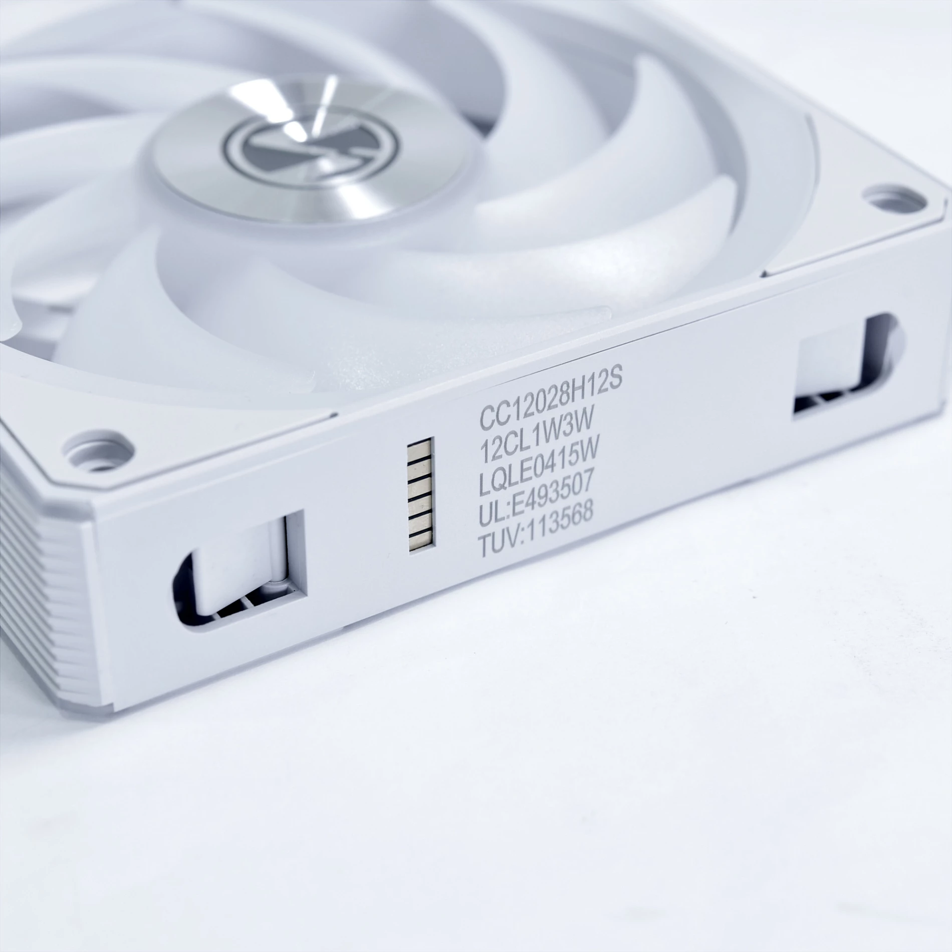 Ventilator për kasë Lian Li UNI FAN CL Wireless, 120mm, 3-Pack, i bardhë