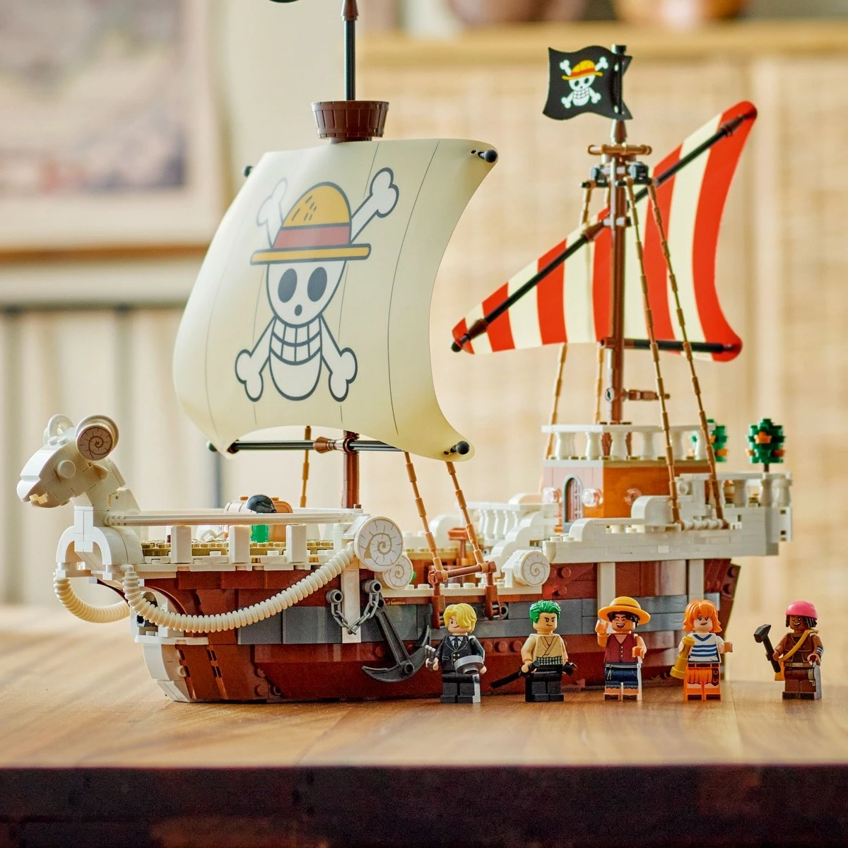 Set ndërtimi, LEGO, 75639 One Piece Going Merry, 1376 pjesë 10+, ekstra i madh, me 5 minifigura