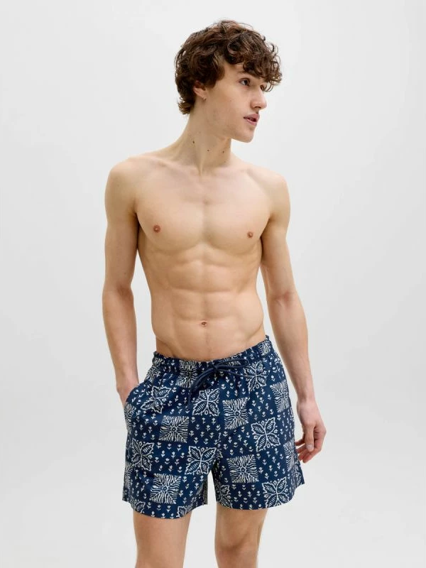 Shorce noti për meshkuj Jack&Jones JPSTMAUI SHELL AOP SWIM SHORTS REG 12291808, blu [Madhësia: M]