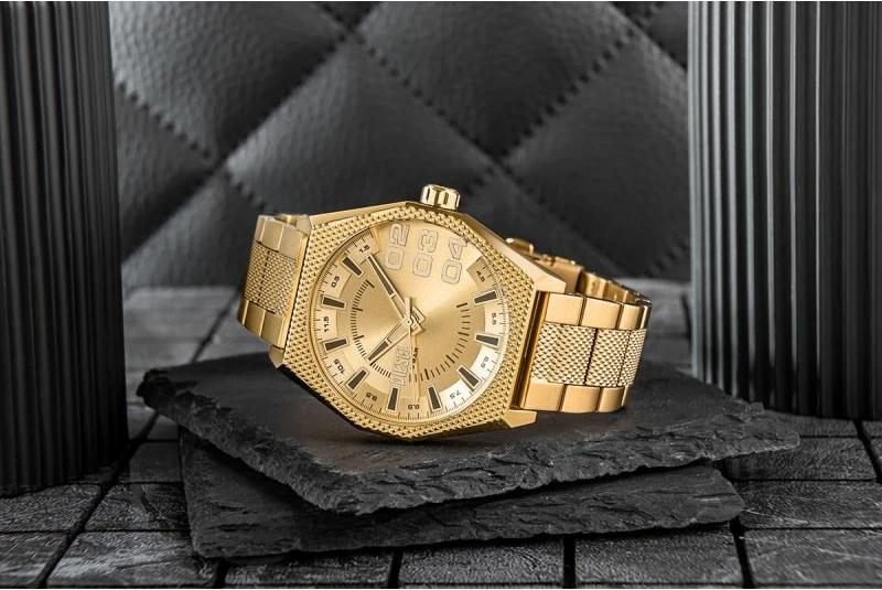 Orë dore për meshkuj DIESEL, të arta