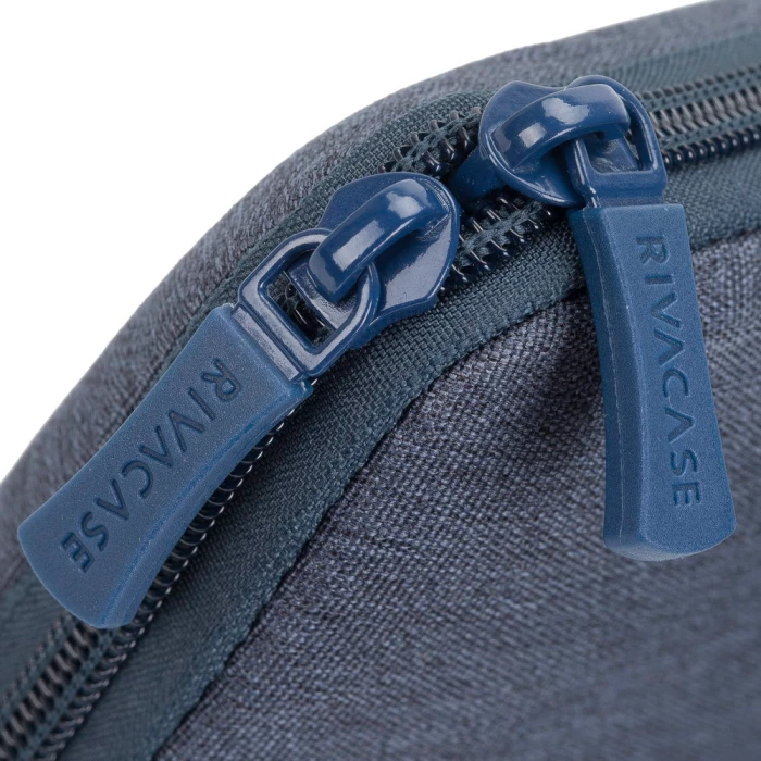 Mbështjellës për laptop RIVACASE 7703, 13.3-14\", RPET poliester, i papërshkueshëm nga uji, me zinxhir të dyfishtë, blu