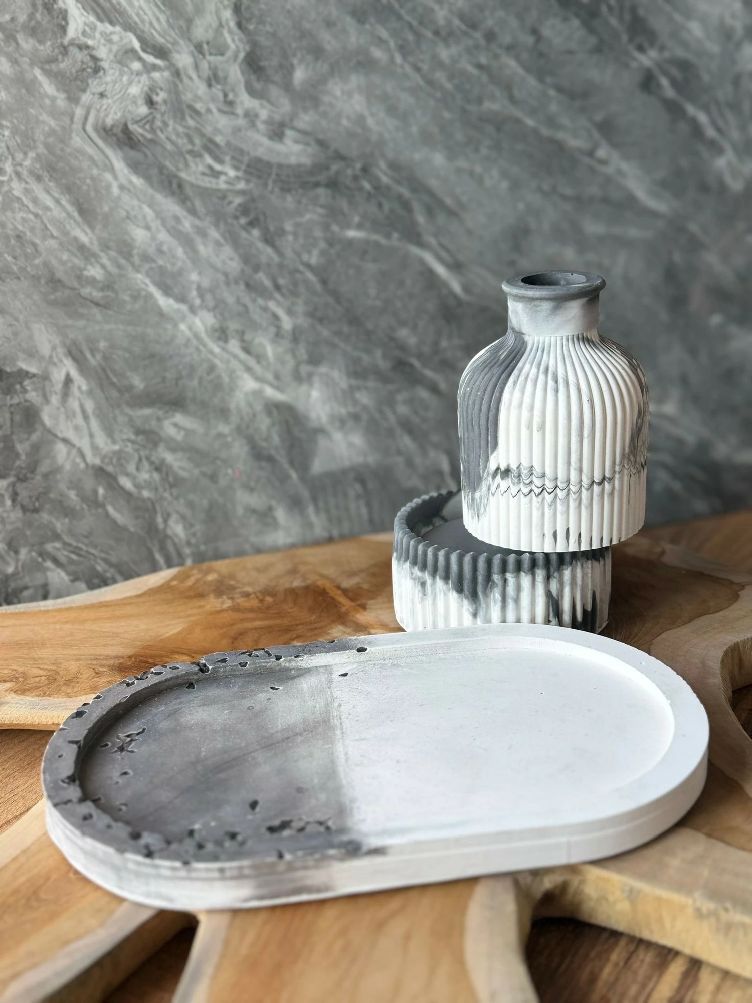 Set qirinjsh (3 copë), Evila Originals, Glamour Candle 11ST, gri dhe bardhë
