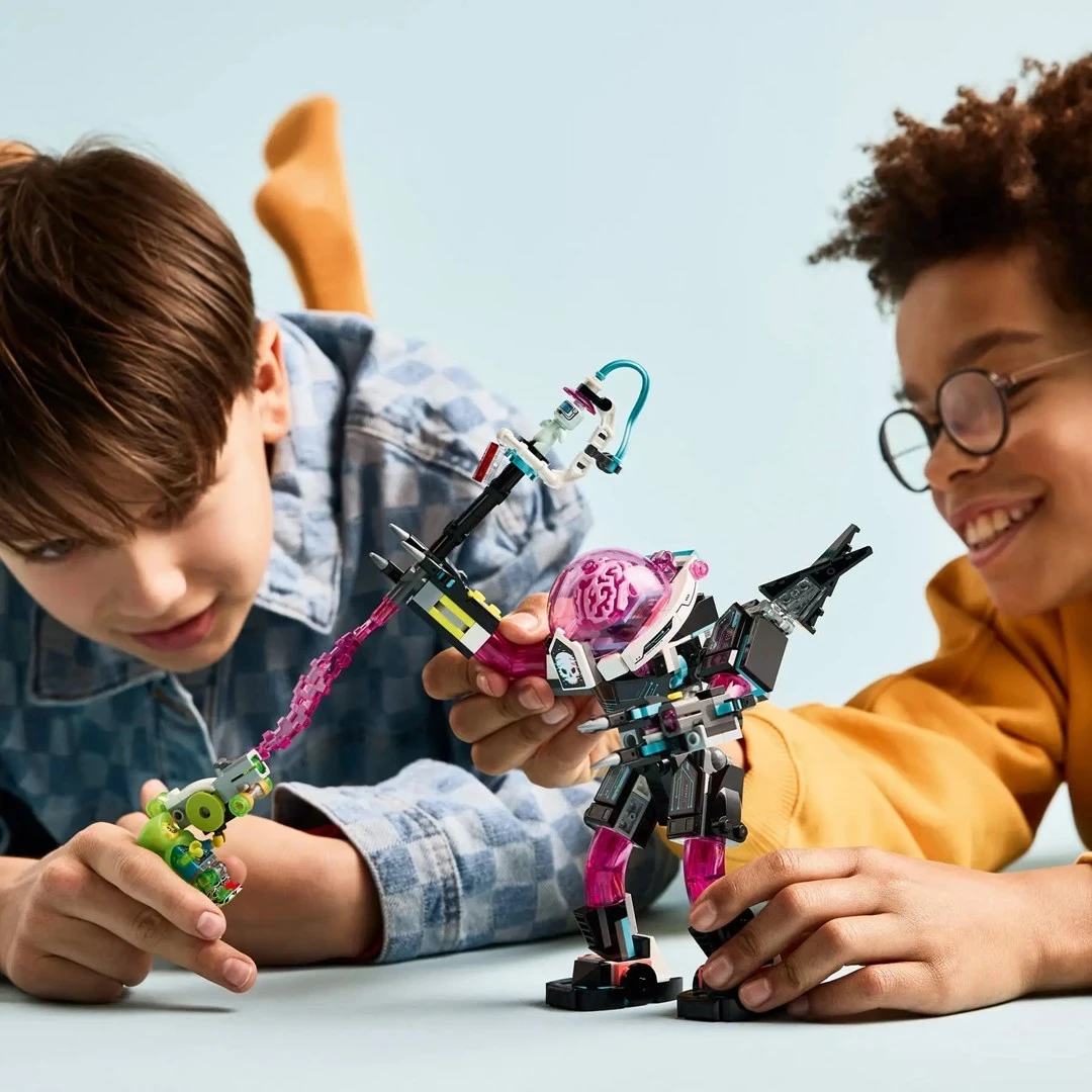 Set LEGO DREAMZZZ Mateo vs. Cyber Brain Mech, 71495, 8+ vjeç