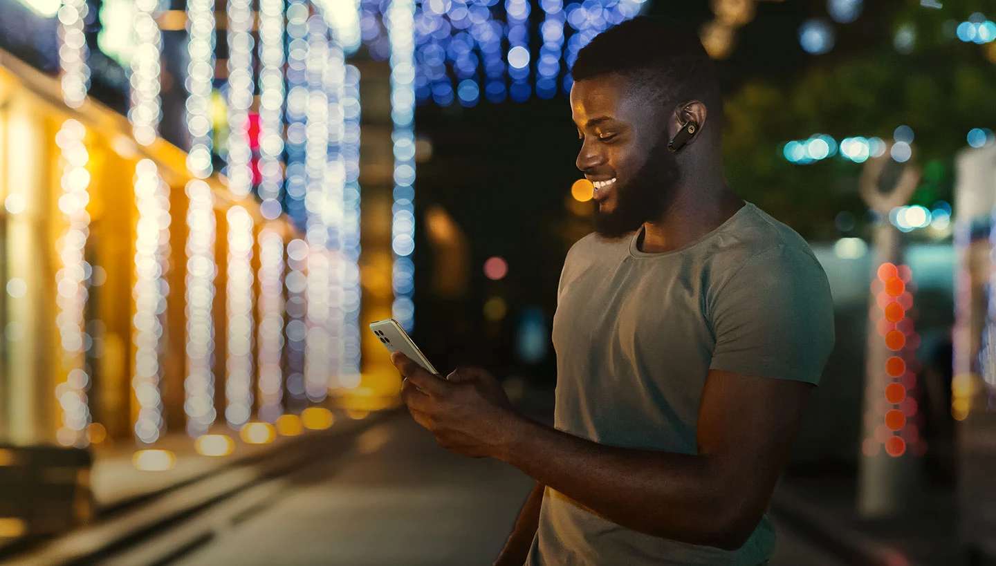 Kufje Bluetooth mono Motorola HK126, USB-C, multipoint, të zeza, set me 3 maja + kabllo