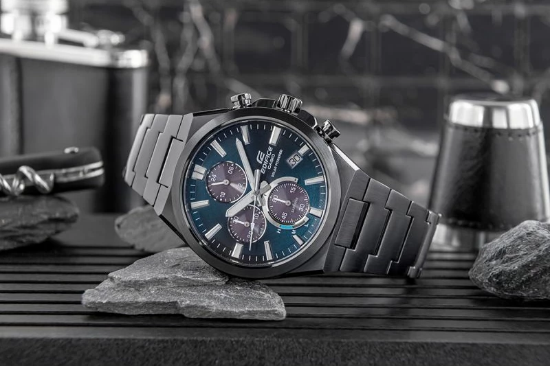 Orë dore për meshkuj Casio Edifice, argjendtë