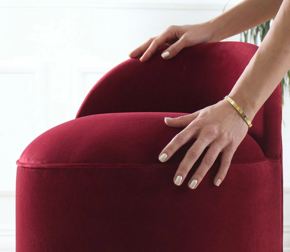 Puf Atelier del Sofa, kadife, ngjyrë e kuqe Claret