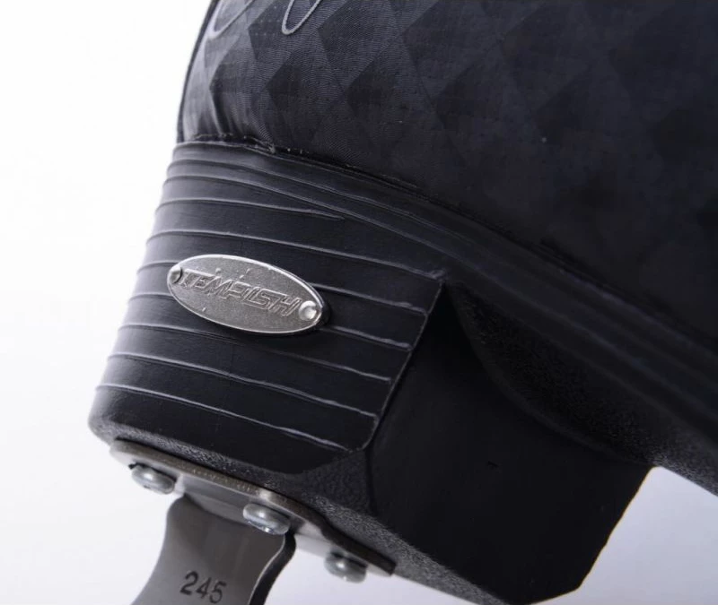 Patinat Tempish Giulia Black Plus për Femra