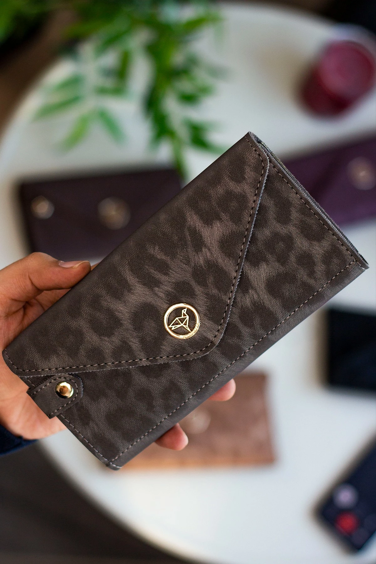 Portofol për gra Zoozie Bags, model zarf, anthracite, leopard