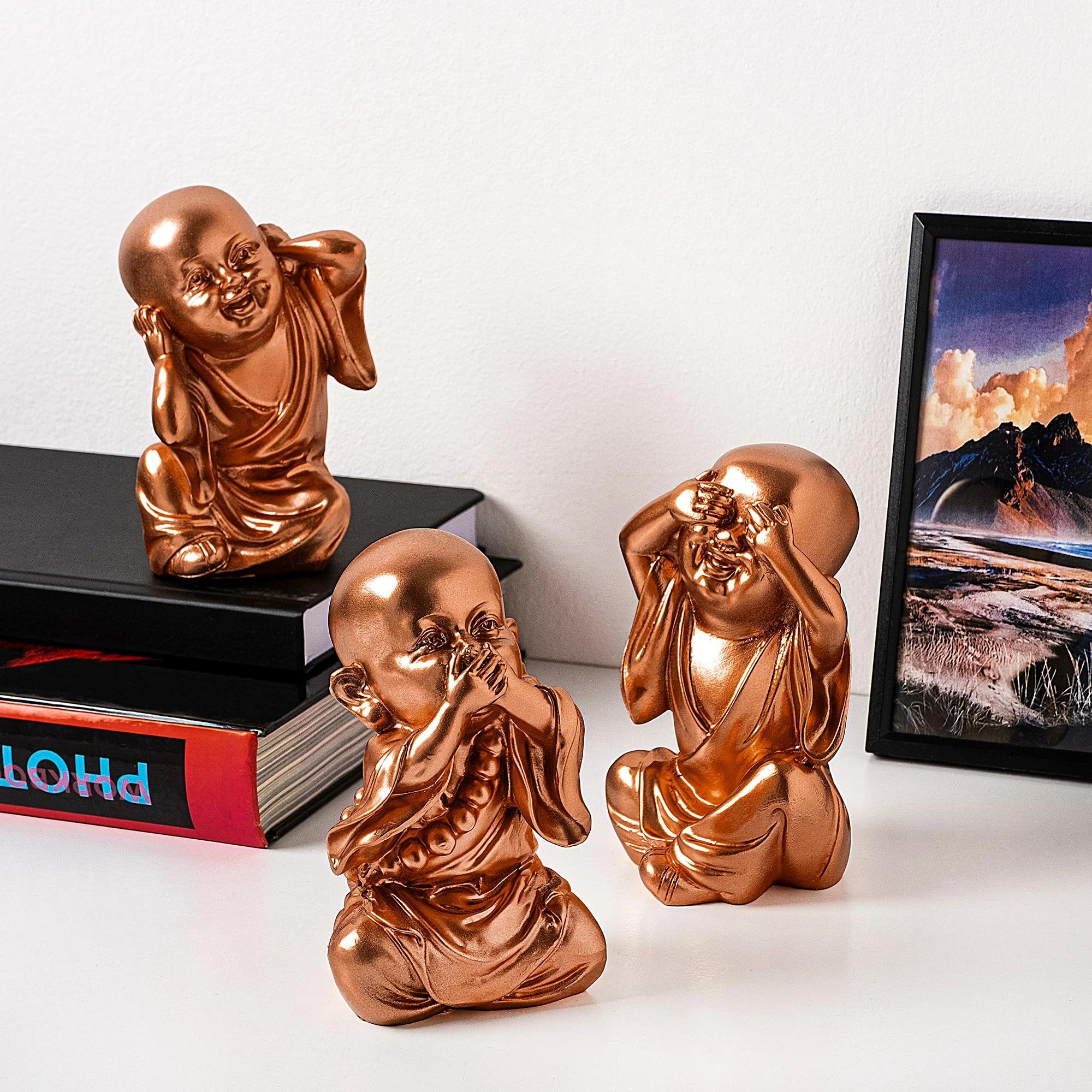 Set dekorativ me tre figura 'Mos shih, mos dëgjo, mos dije', ngjyrë bakri, Aberto Design