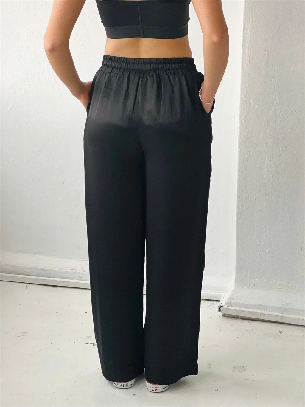 Pantallona për femra Retrobird, të kuqe