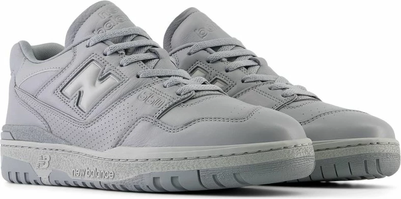 Atlete New Balance, për meshkuj dhe femra, të hirit