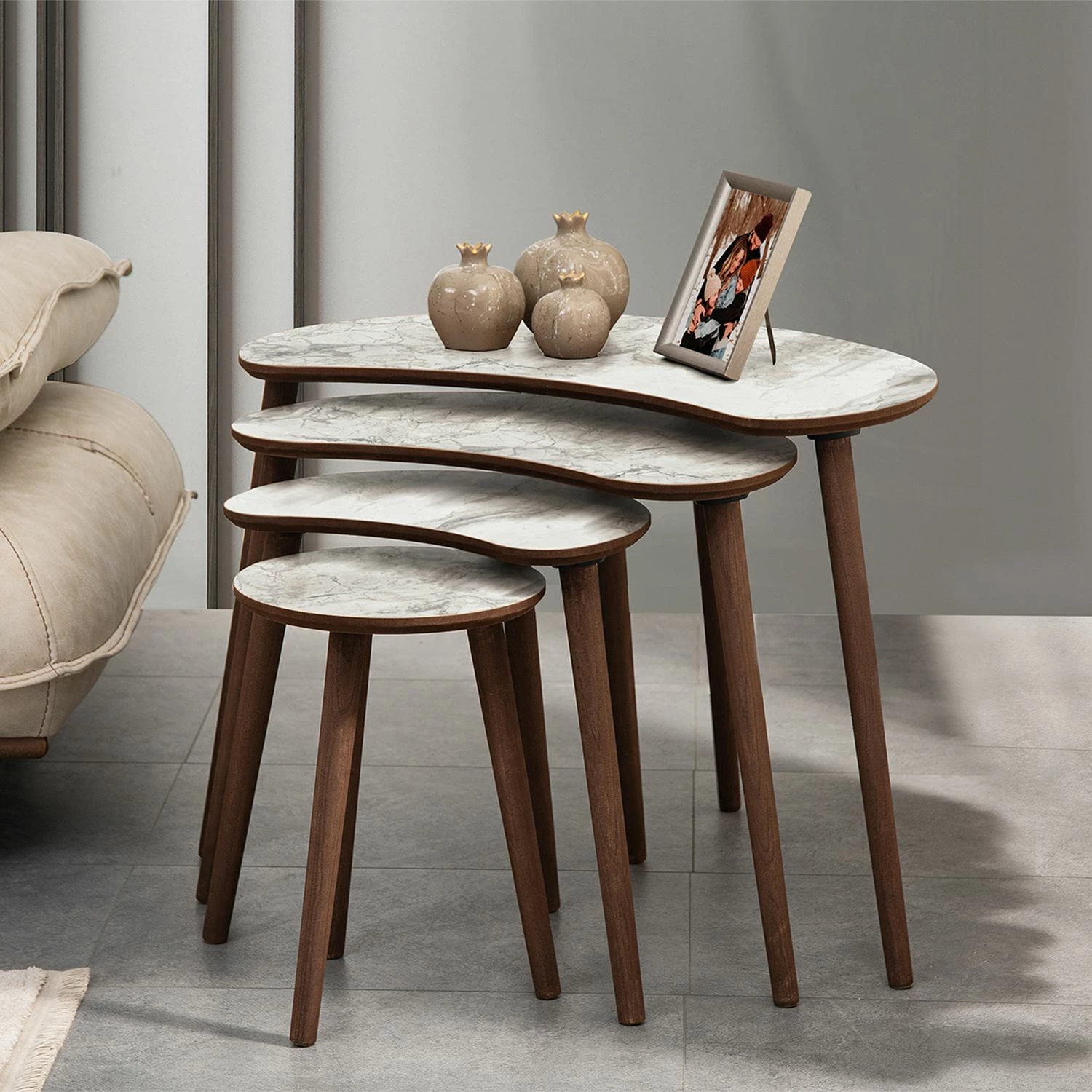 Set tavolinash ndihmëse, 4 copë, Skye Decor, ngjyrë e bardhë, Moon