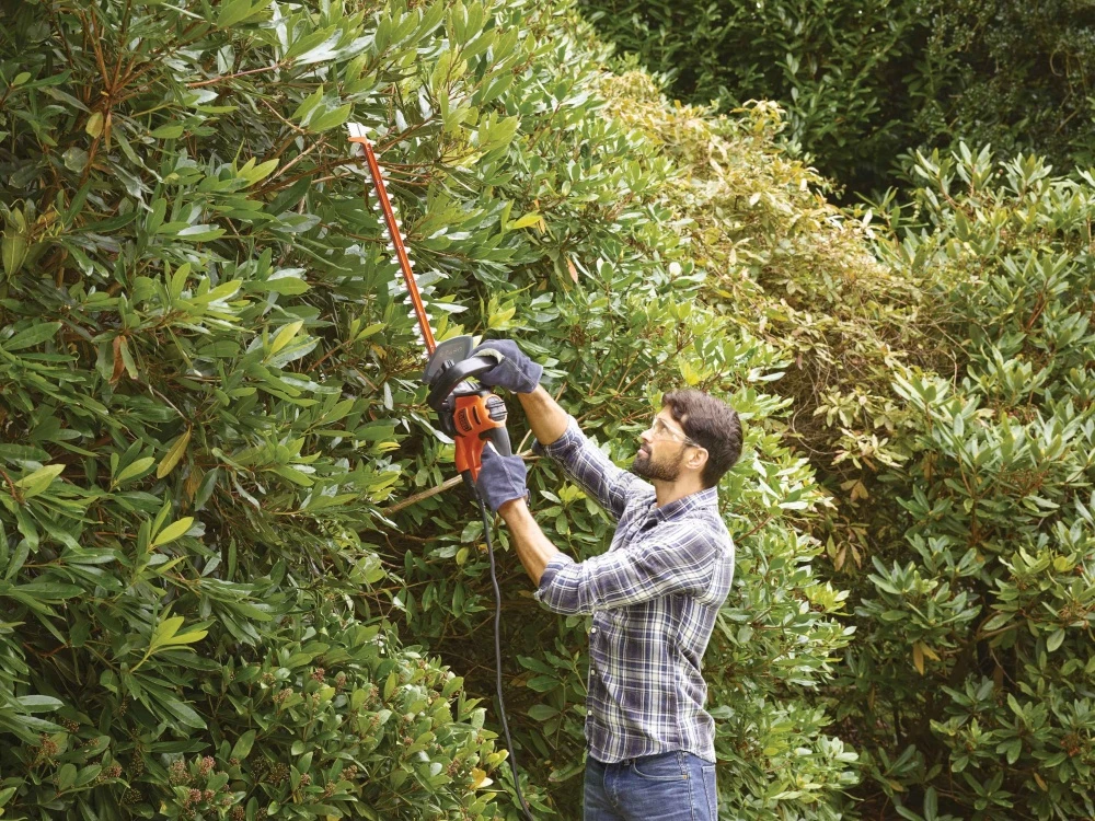 Prerëse gardhi elektrike Black&Decker BEHTS451 550W, teh 60 cm