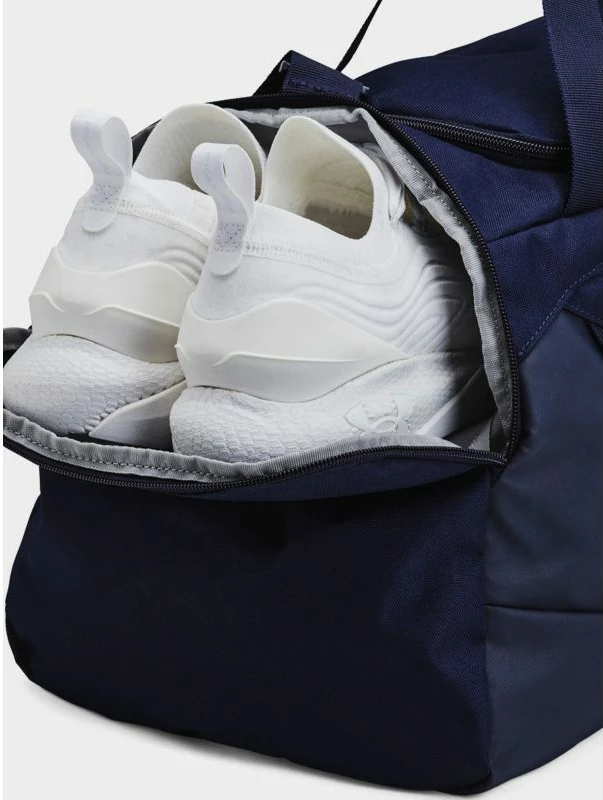 Çantë Under Armour për stërvitje, blu marine