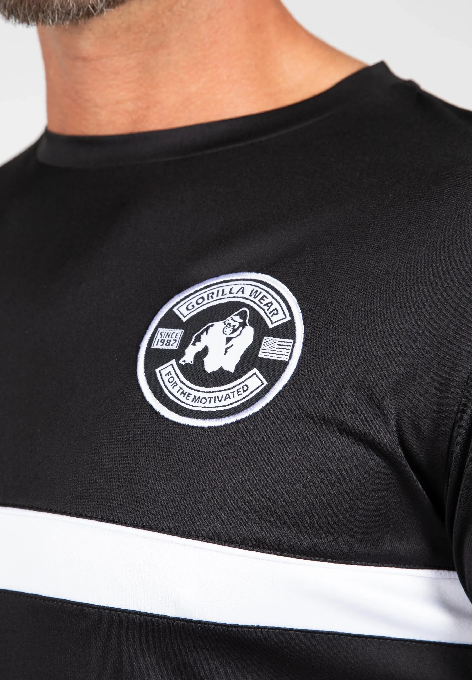 Vernon T-Shirt - Black [Madhësia: S]