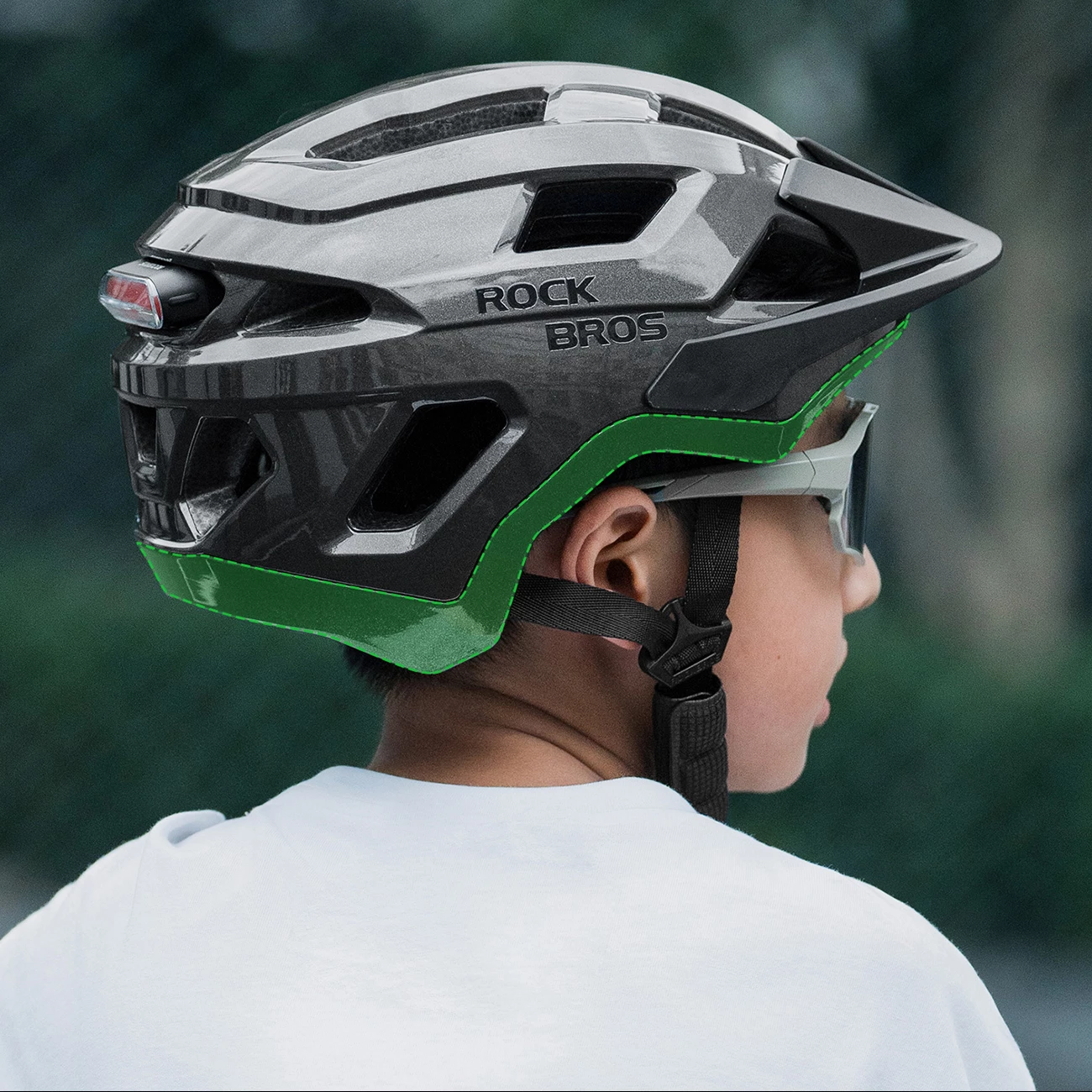 Helmet biçiklete Rockbros LK-67 54–58 cm me vizor të shkëputshme, gri