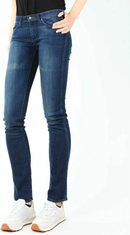 Xhinse femra Wrangler, Molly River Washed [Madhësia: W25 L34]