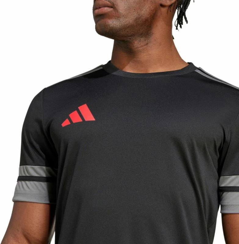 Maicë për meshkuj adidas, e zezë