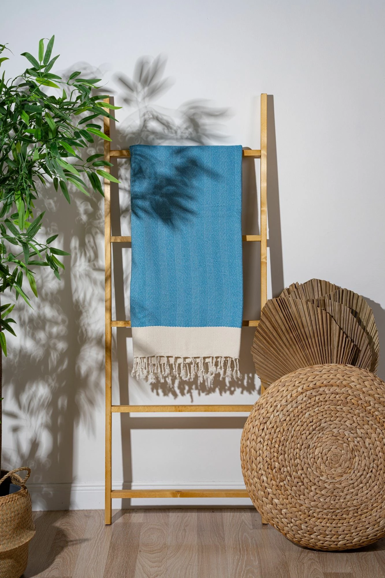 Peshqir plazhi Fouta, ngjyrë turquoise, Mijölnir, Baliksirti