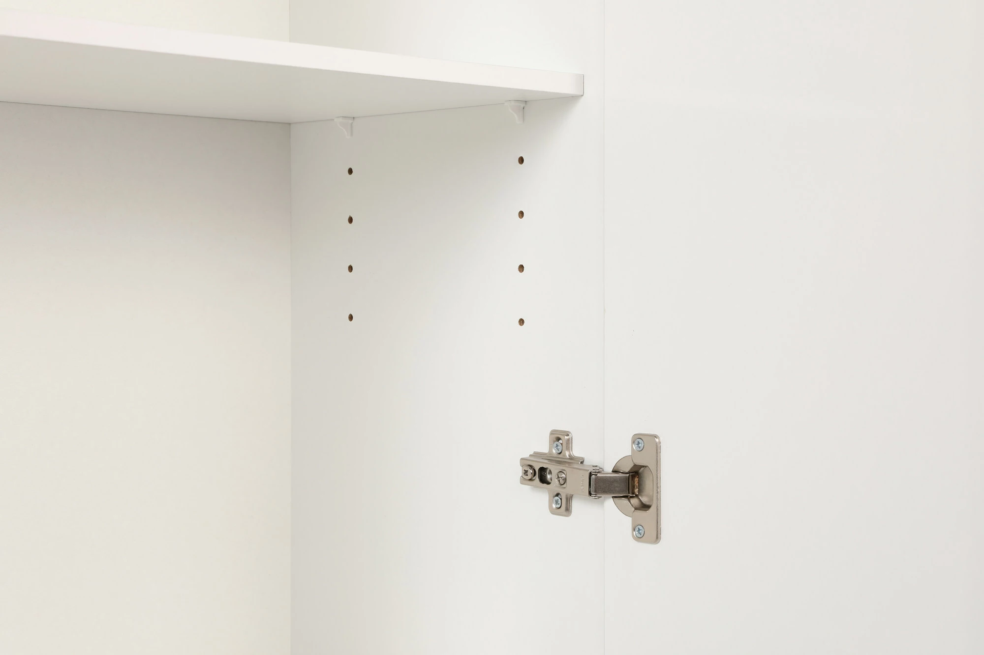 Dollap shumëpërdorimësh Hanah Home, Adr-405-Pp-1, ngjyrë e bardhë