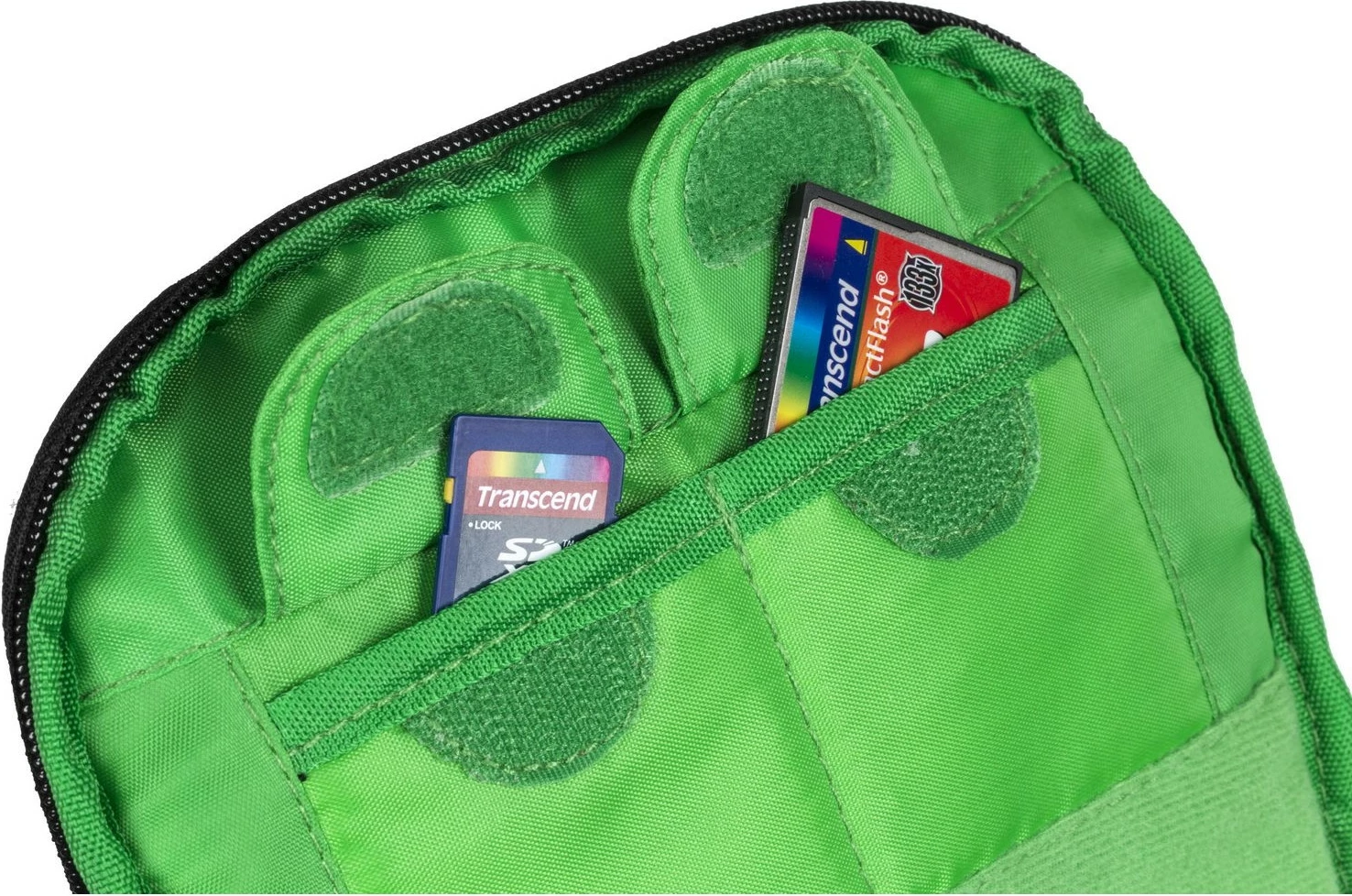 Çantë kamerash RIVACASE Green Mantis 3 ndarje, e zezë/gjelbër