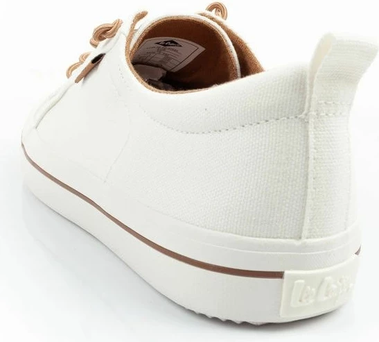 Atlete femra Lee Cooper, të bardha