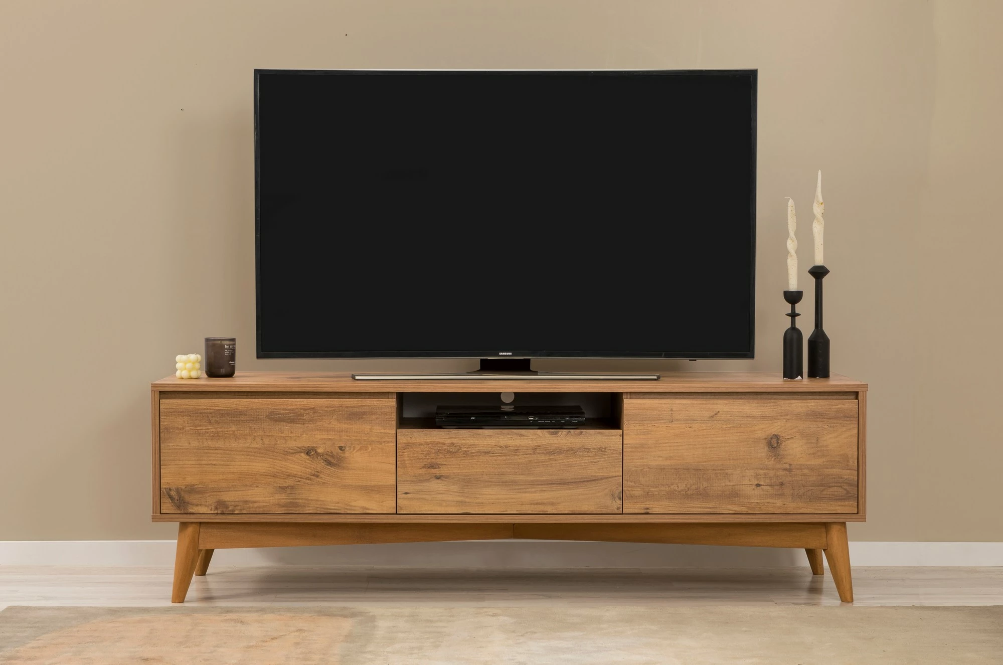 Komodë për TV Skye Decor, ngjyrë Atlantic Pine
