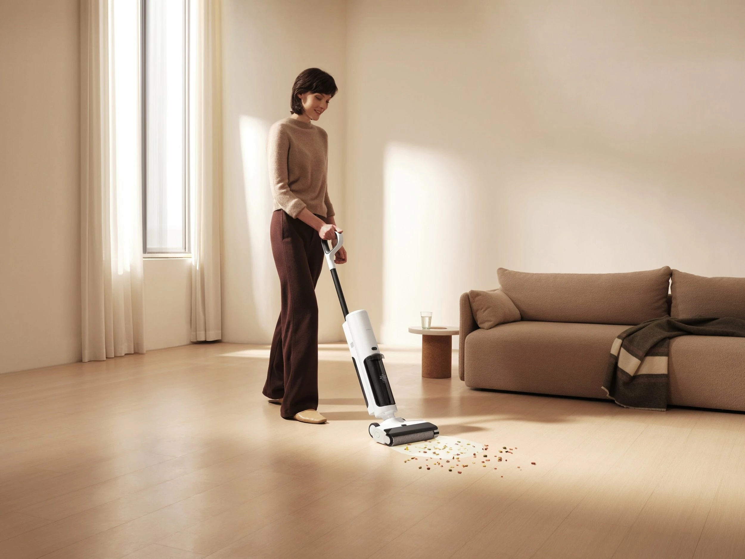 Fshesë me korrent vertikale Xiaomi Truclean W20, wet & dry 3-në-1 (vakum + pastrim me ujë + vetëpastrim), 15000 Pa, 780/550 ml, 2500 mAh, bardhë/zezë