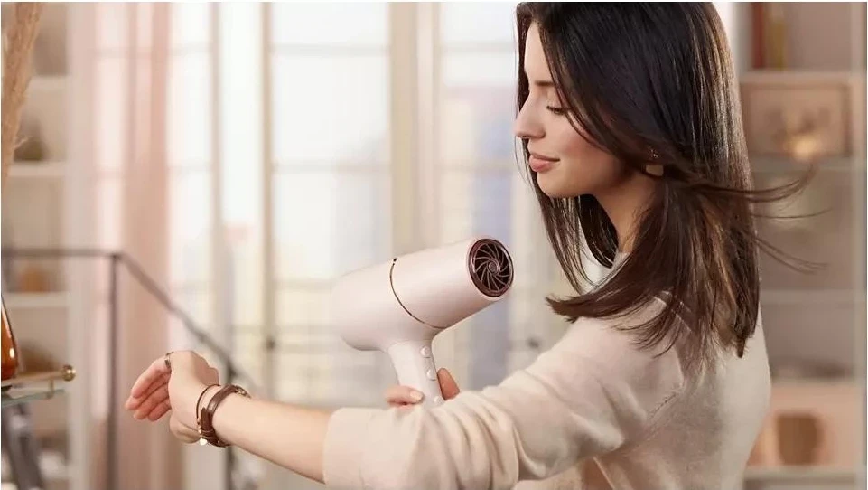 Tharëse flokësh Philips BHD530/00, 2300W, perla pjeshkë