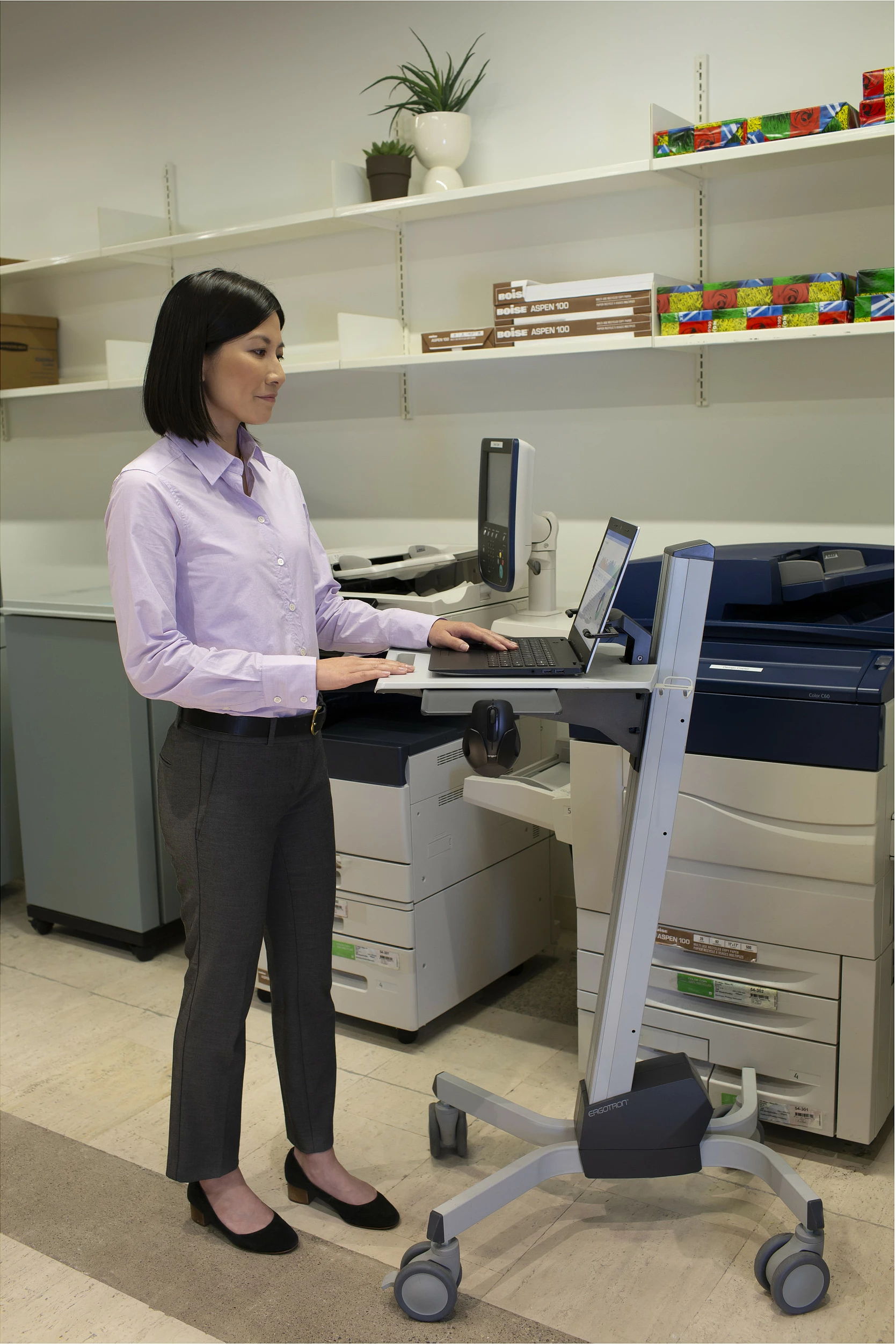 Karrocë laptopi Ergotron Neo-Flex, 12-17.3", kapacitet 6.8 kg, rregullim lartësie 50.8 cm, gri