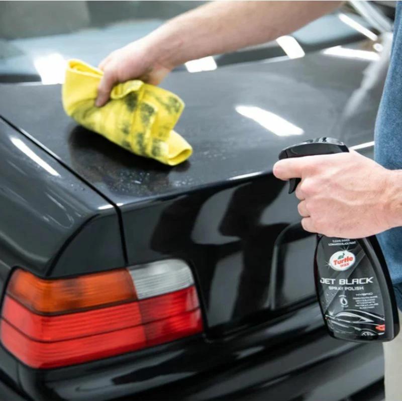 Sprej Polir Per Ngjyre Te Zeze Hybride 500ml