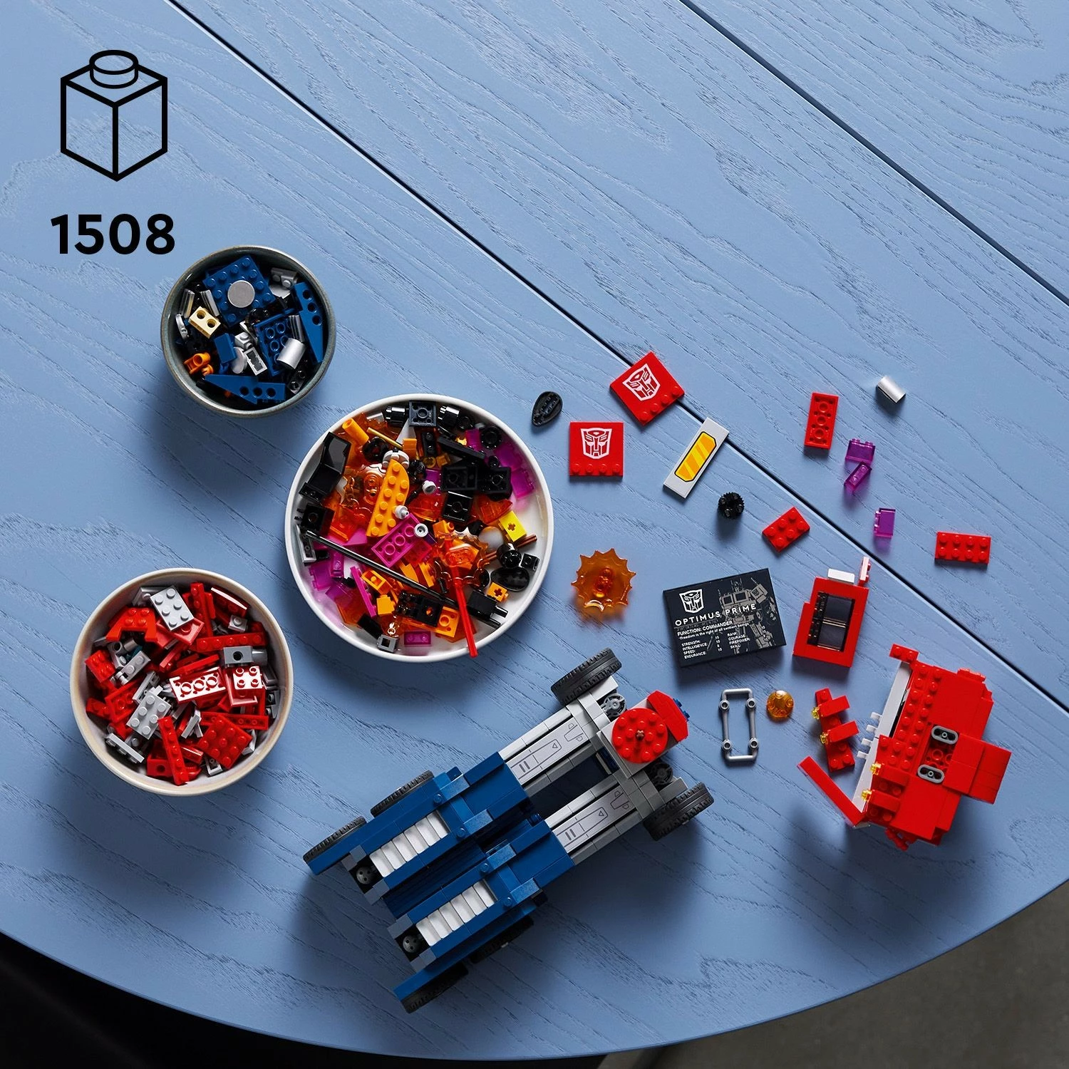 Set ndërtimi LEGO ICONS Optimus Prime, 1508 pjesë, plastikë, shumëngjyrësh
