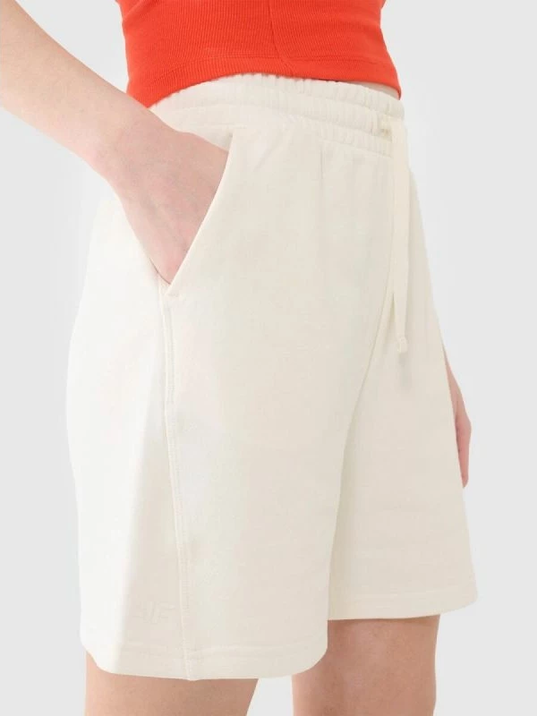 Shorce për femra 4F 4FWSS25TSHOF529-11S [Madhësia: XXL]