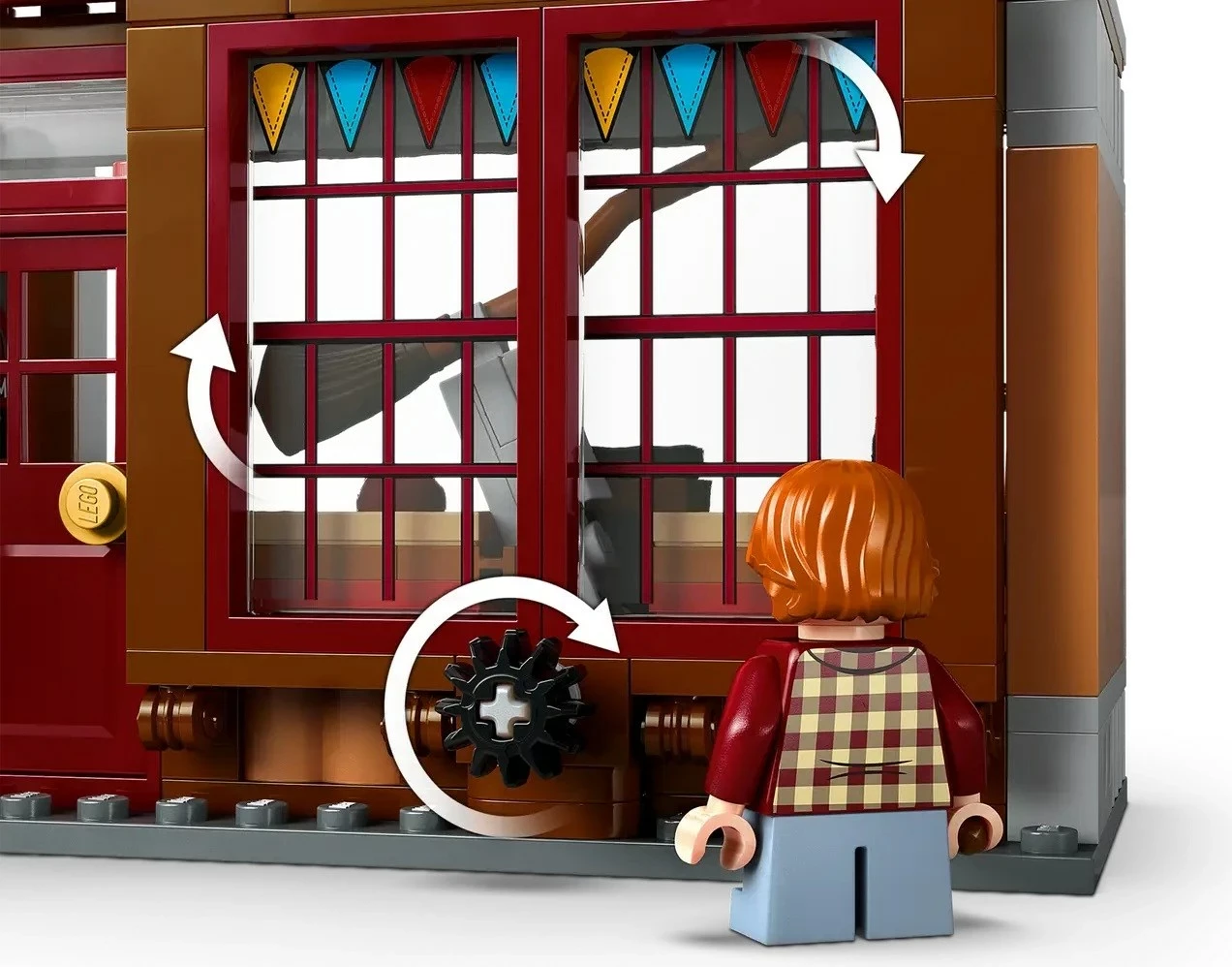 Set LEGO Harry Potter 76452, Quality Quidditch Supplies & Ice Cream Parlour, 795 pjesë, me 6 minifigura