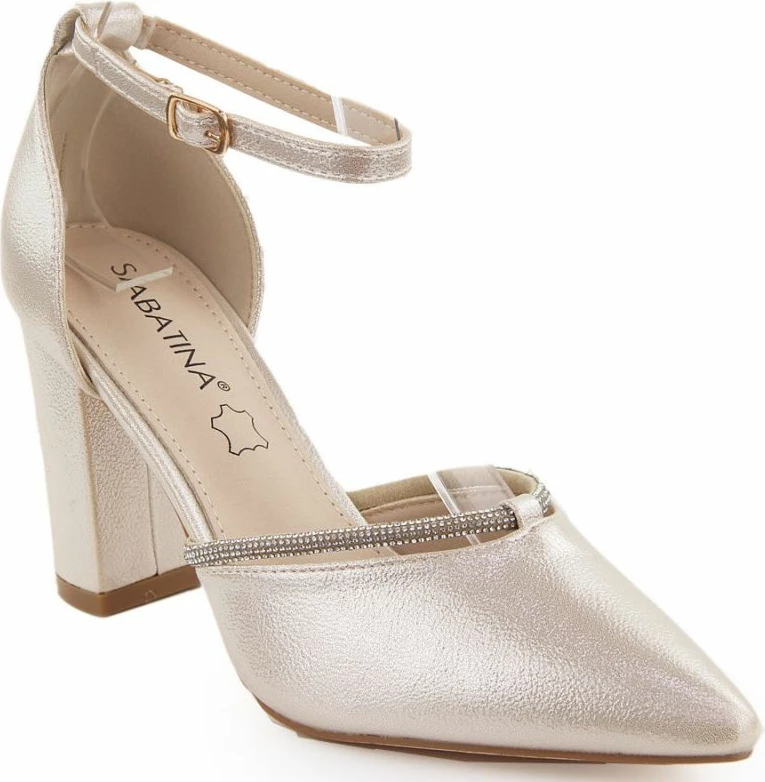 Sandale të mbyllura për femra Sabatina, bezhë