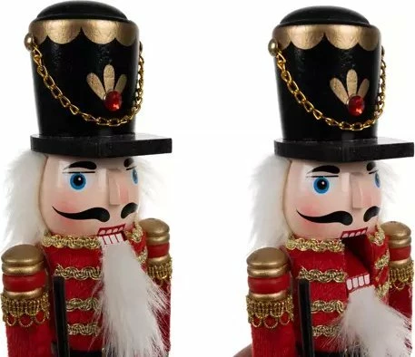 Figurinë dekorative arrëthyes Kaemingk 31 cm, dru/tekstil, kuqe/zezë