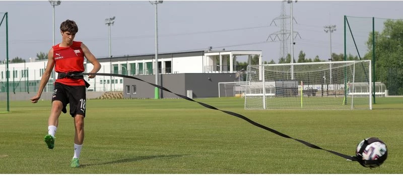 Aksesor stërvitje futbolli Yakima Skill Ball II 100191, i zi