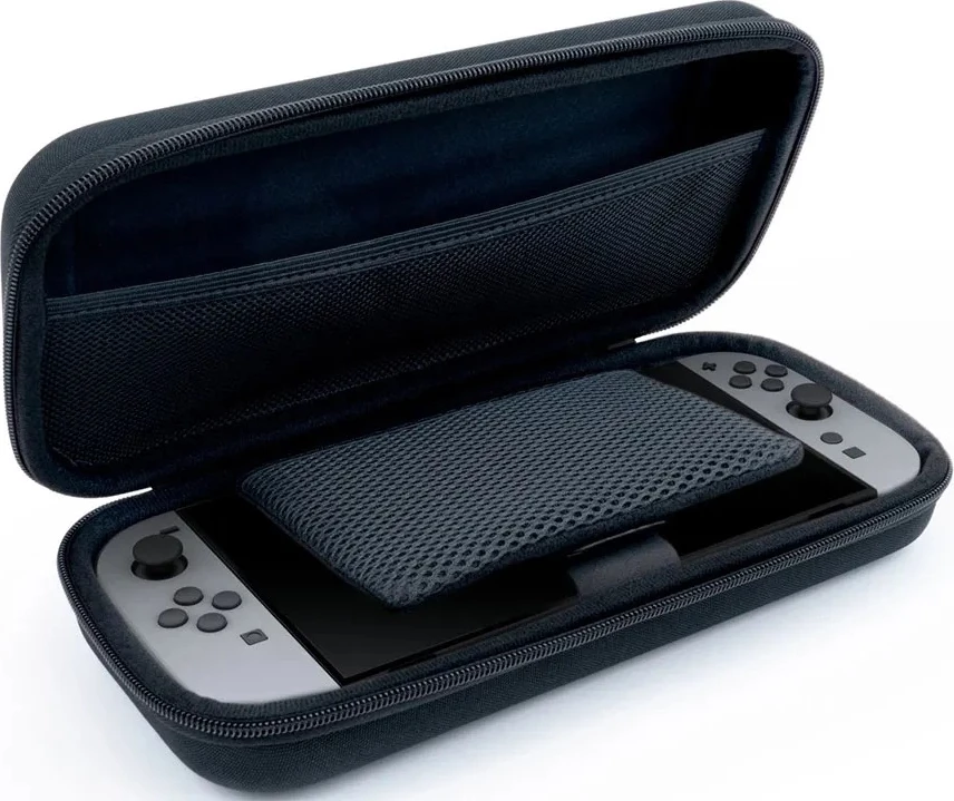 Këllëf udhëtimi Nacon Travel për Nintendo Switch 2, me shell të fortë, me shkumë të brendshme, i zi