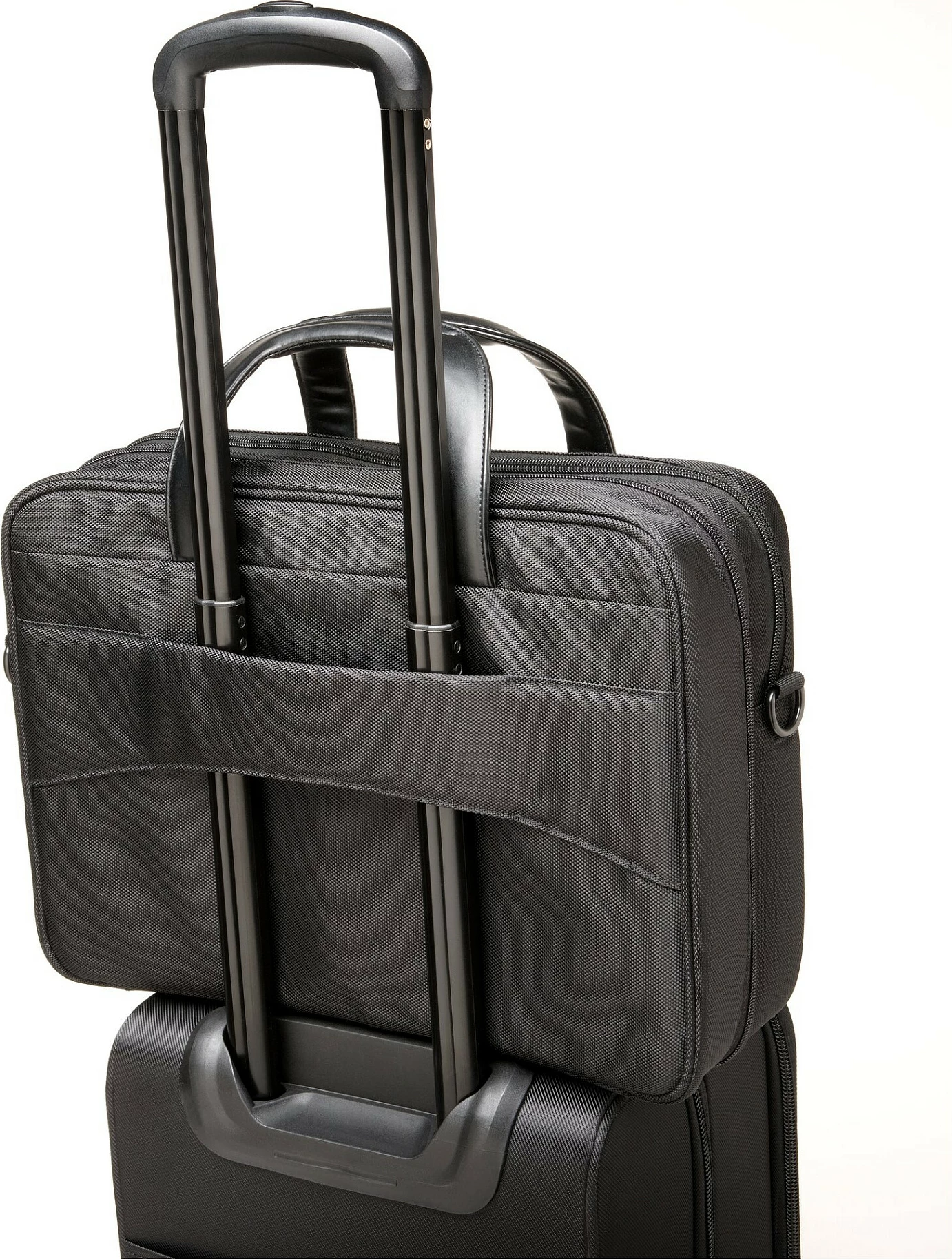Çantë laptopi Kensington Contour 2.0, 15.6", e zezë