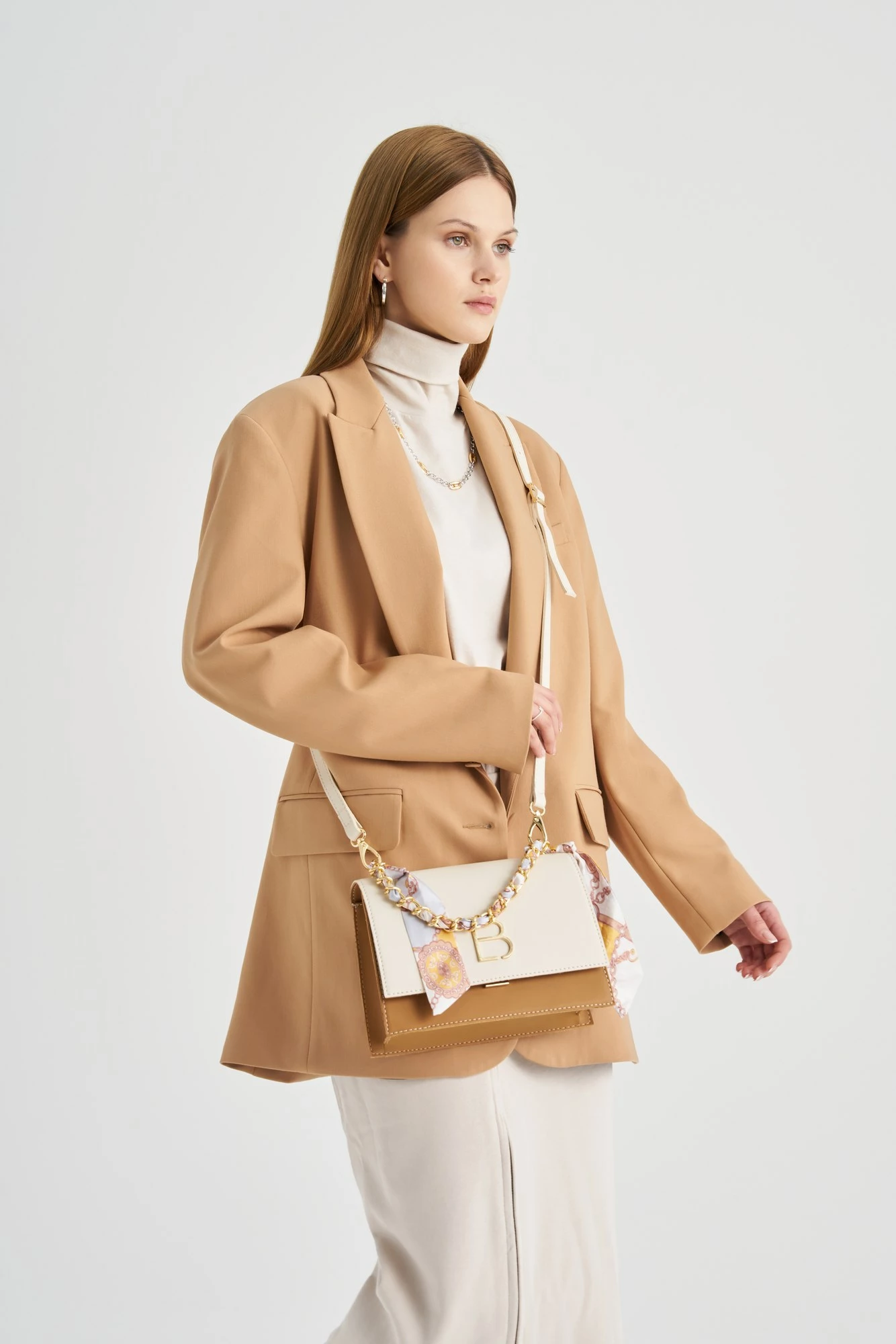 Çantë crossbody Lucky Bees, krem, kafe e hapur, 918