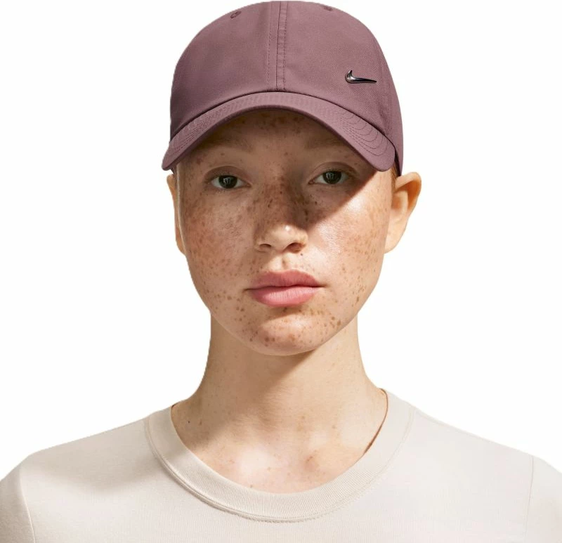 Kapelë Nike Dri-FIT Club FB5372-502