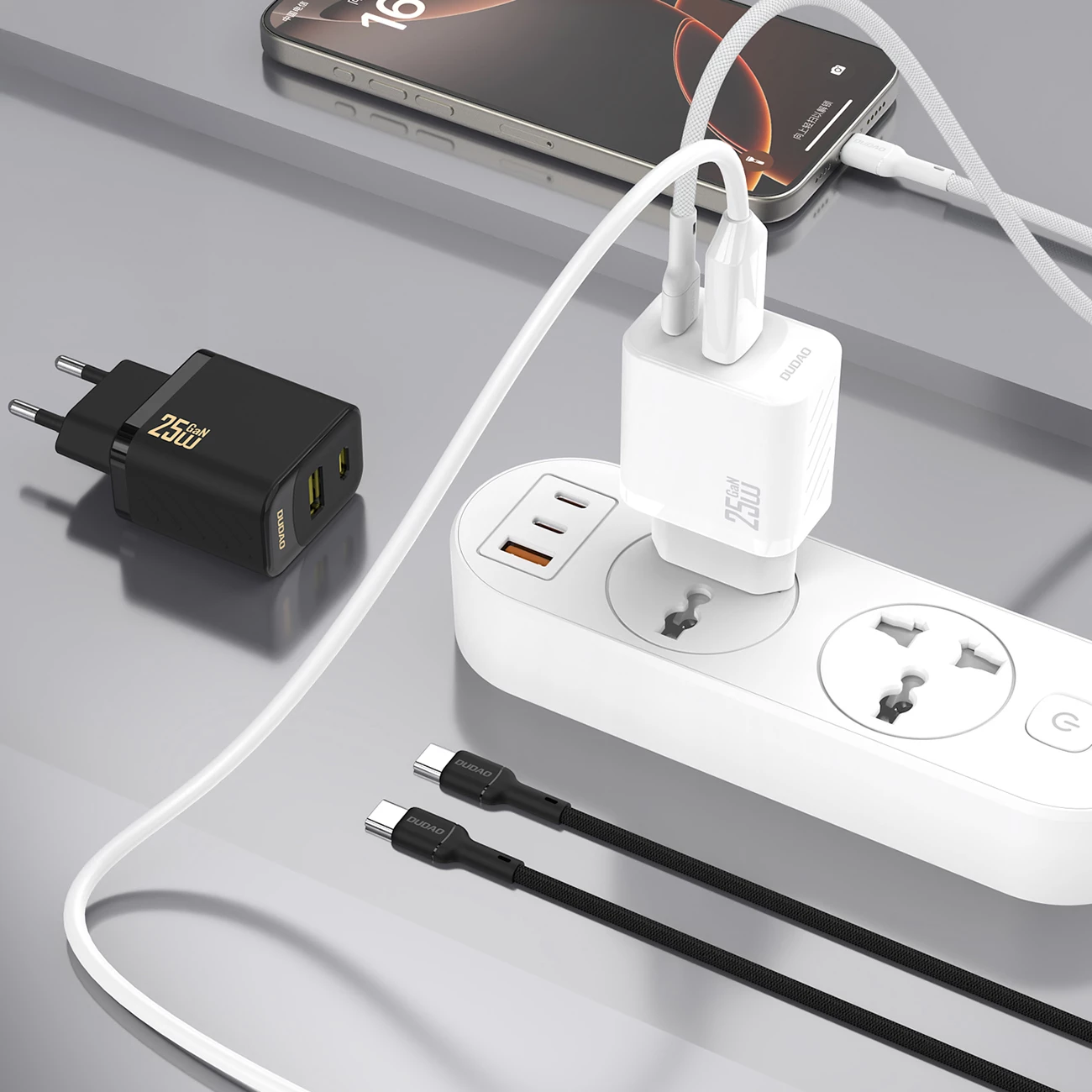 Karikues muri Dudao A26TCEU GaN 25W PD/QC, 2 dalje USB-C + USB-A, prizë EU, me kabllo USB-C, e zezë