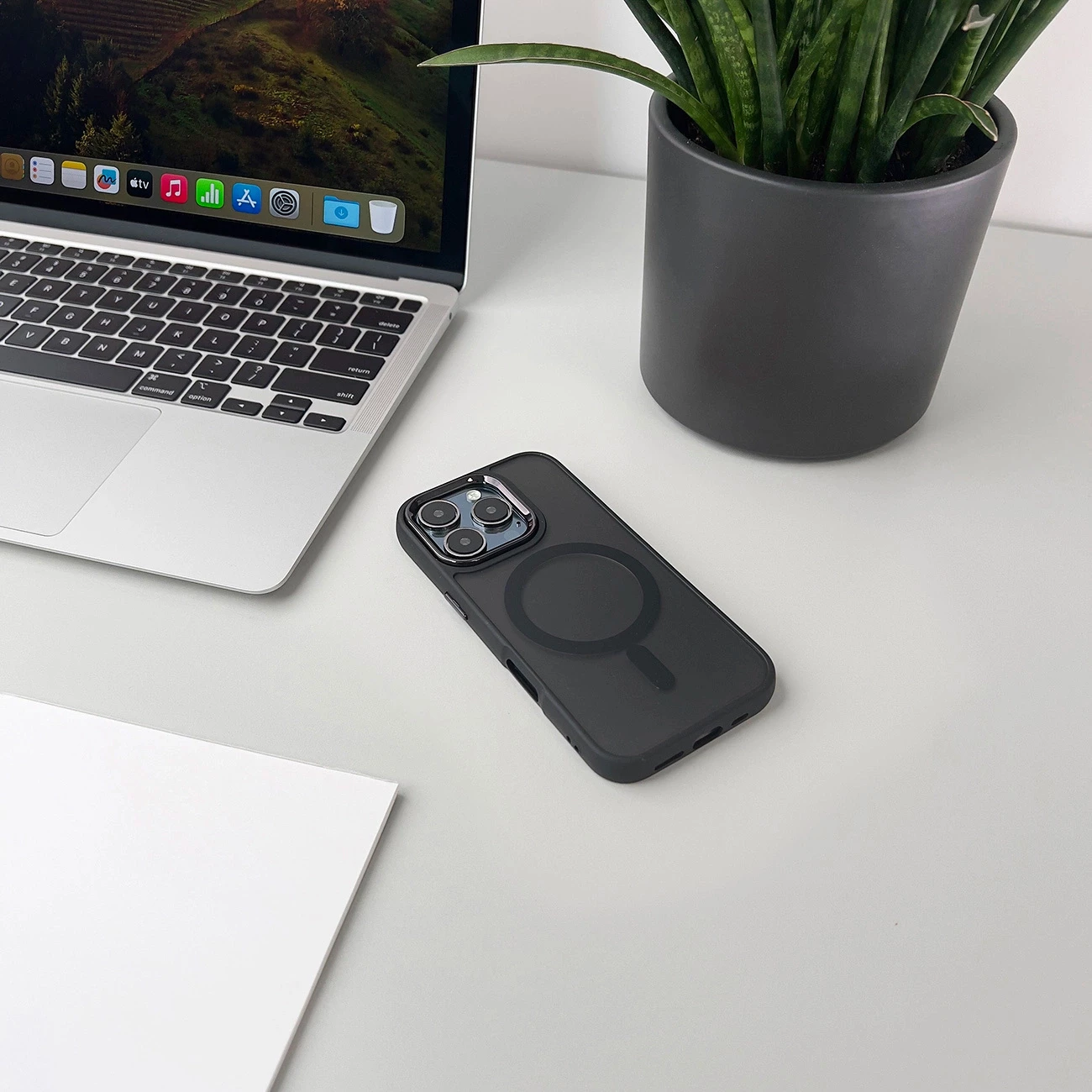 Mbështjellës, Hurtel Fashion Case MagSafe, për Samsung Galaxy A37, TPU fleksibël, kompatibil me MagSafe, i zi