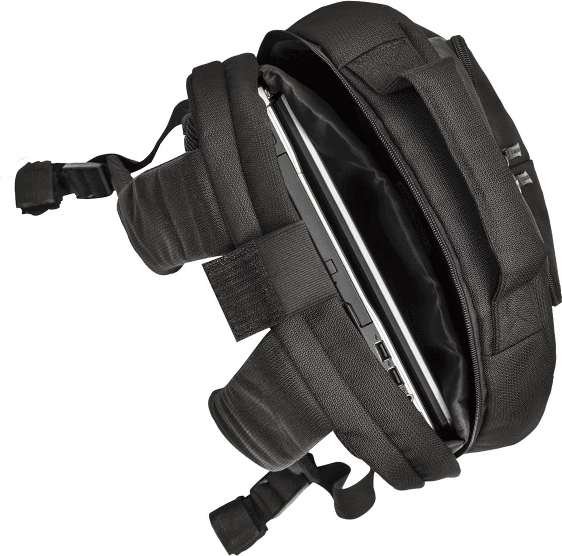 Çantë shpine për laptop RivaCase 8460, deri 17", e zezë