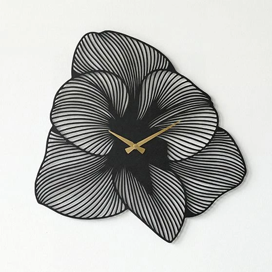 Orë muri dekorative prej metali, Wallity Azalea, e zezë, 49x49cm