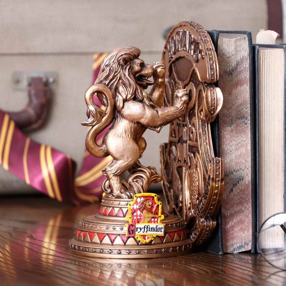 Mbajtëse libri NEMESIS NOW Harry Potter Gryffindor, rezinë e pikturuar me dorë, kuqe/ari