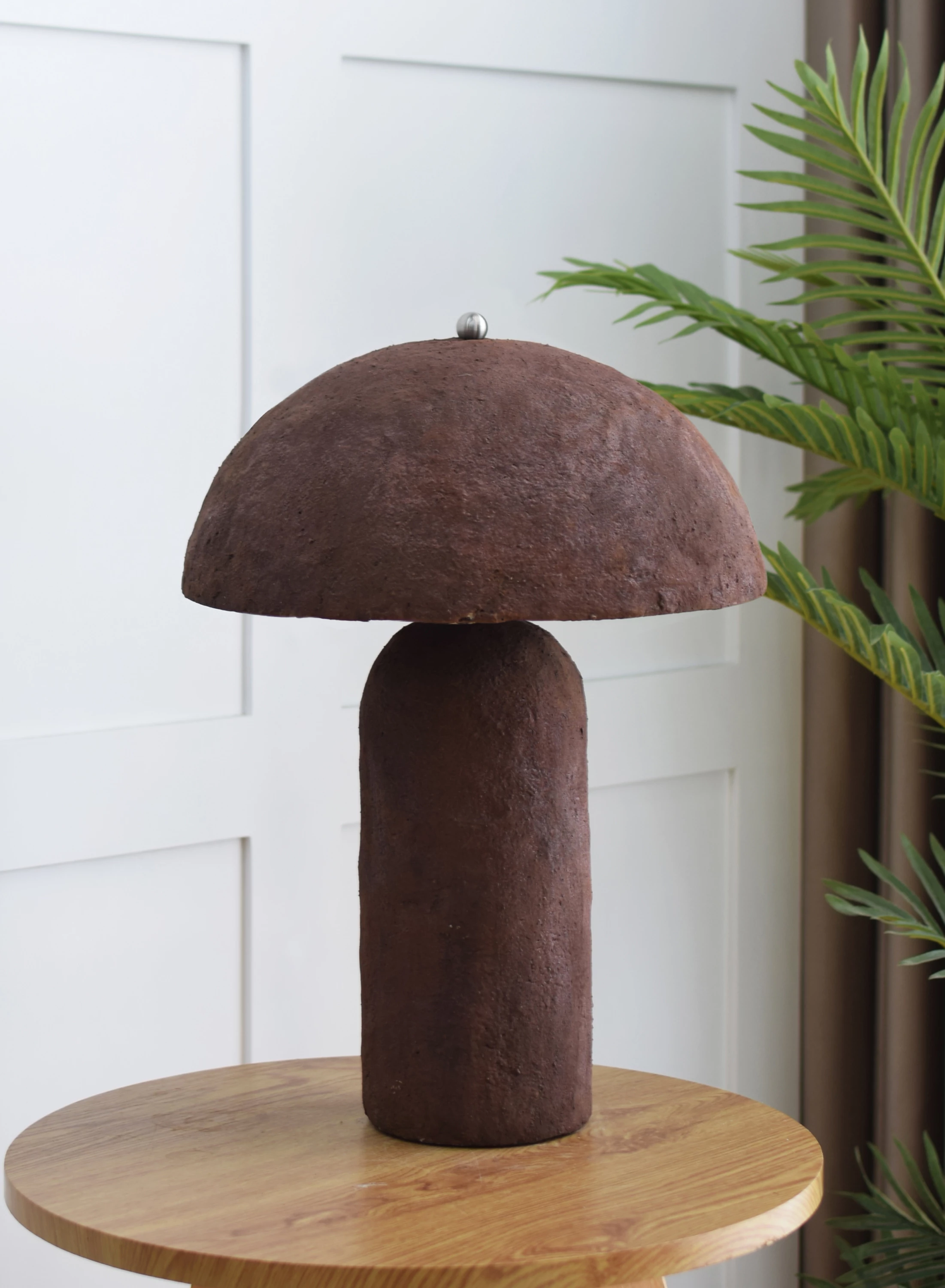 Lampë tavoline ASHER, letër-mashe, ngjyrë kafe, 36x36x50cm